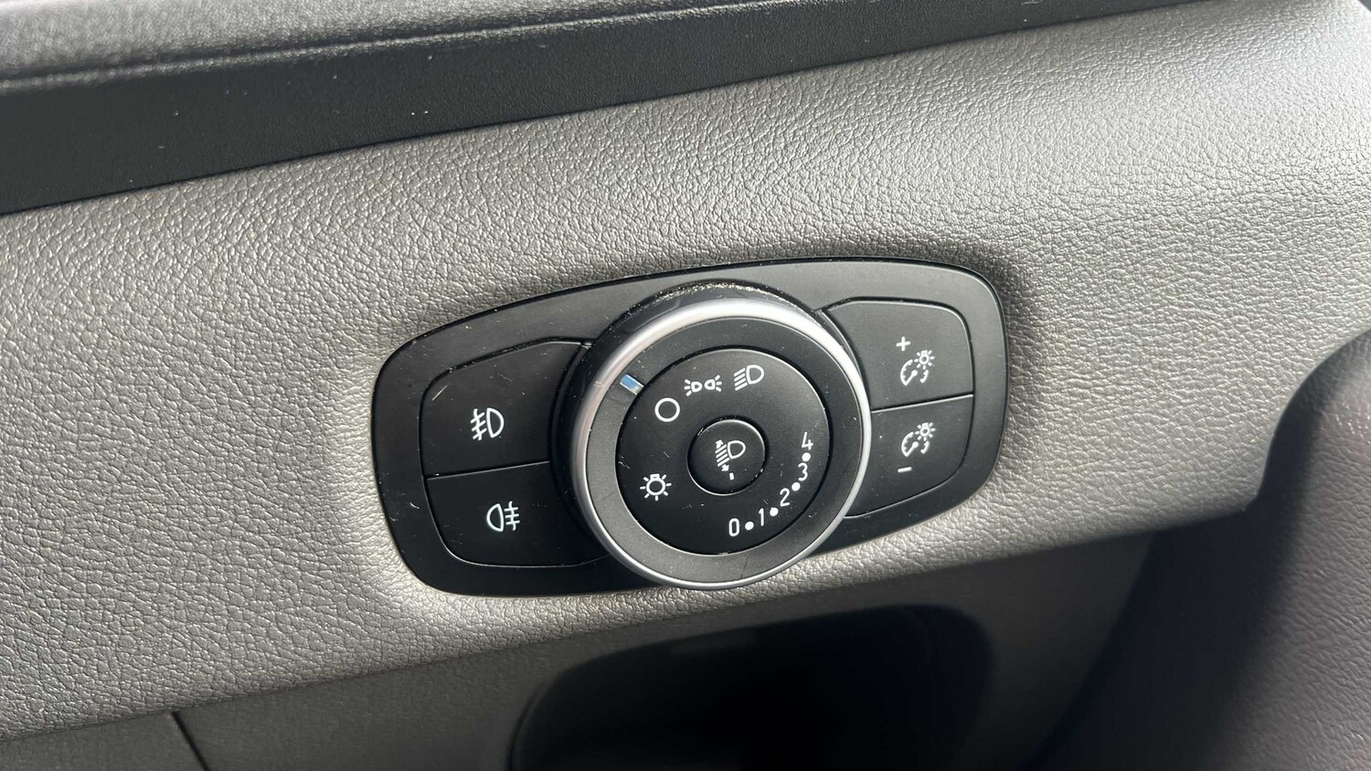 Used Ford Transit 2020 for sale - 76351685: Photo 25