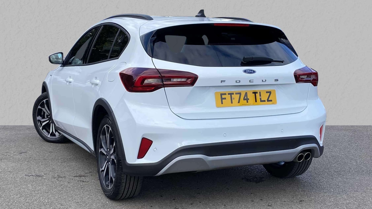 Used Ford Focus 2025 for sale - 76063227: Photo 2