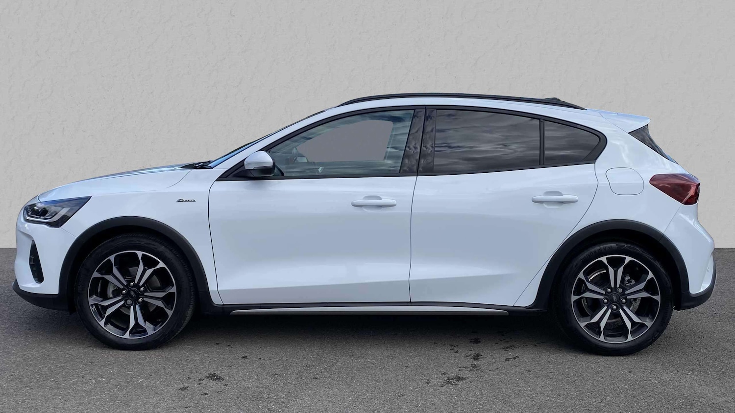 Used Ford Focus 2025 for sale - 76063227: Photo 5