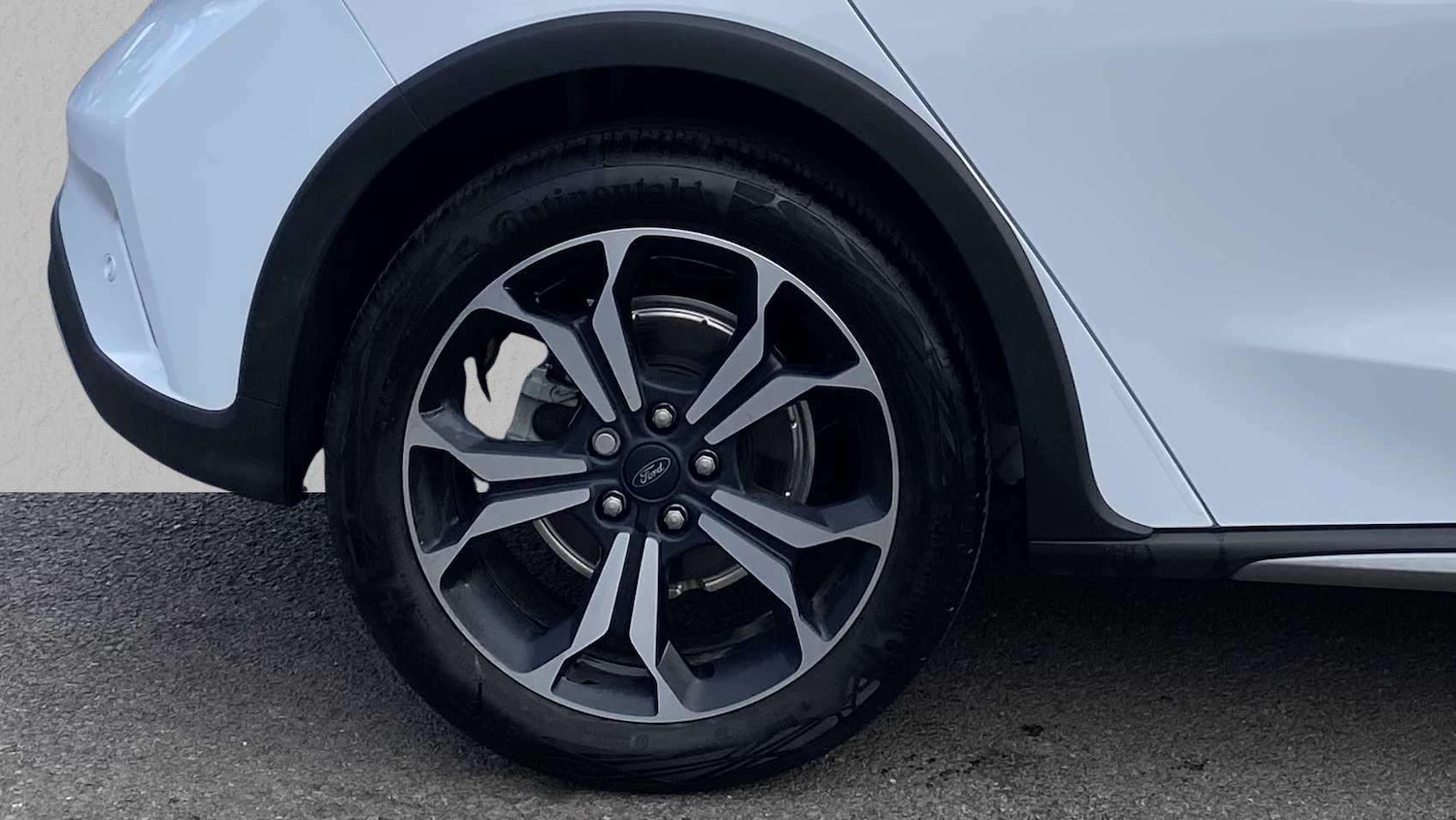Used Ford Focus 2025 for sale - 76063227: Photo 9