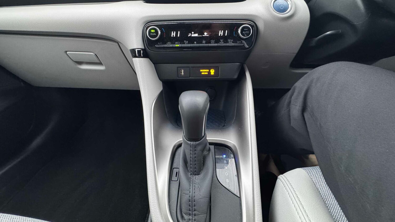 Used Toyota Yaris 2022 for sale - 77373820: Photo 13