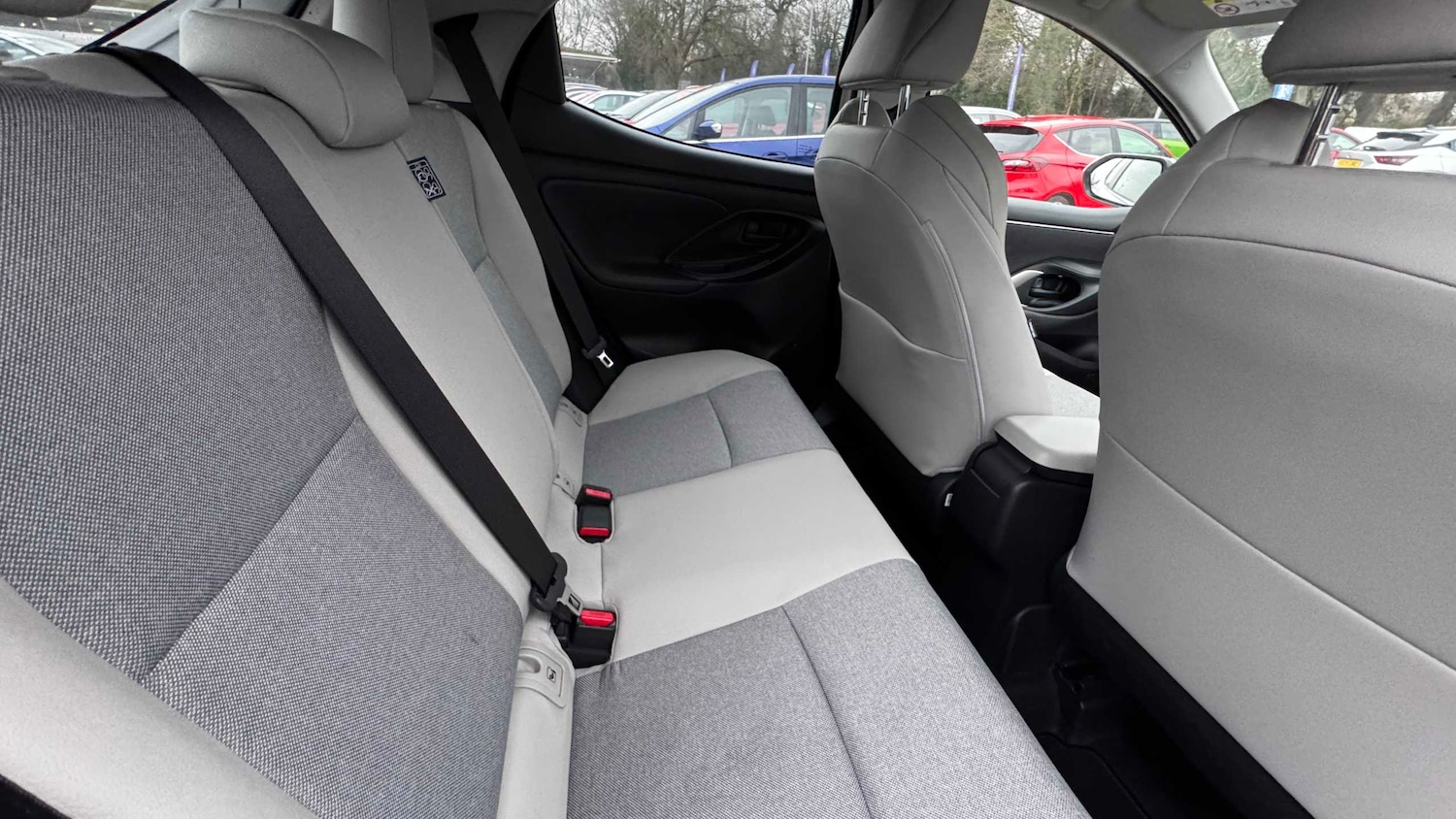 Used Toyota Yaris 2022 for sale - 77373820: Photo 15