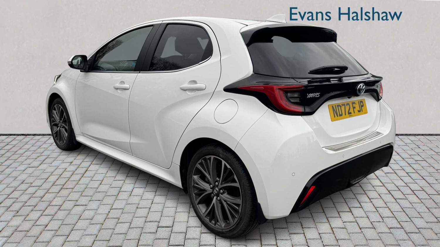 Used Toyota Yaris 2022 for sale - 77373820: Photo 5