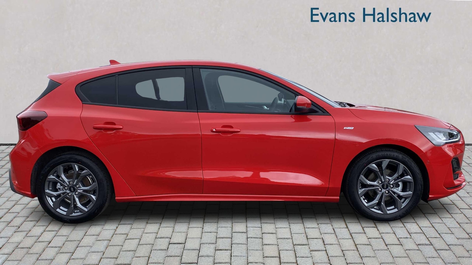 Used Ford Focus 2025 for sale - 76661927: Photo 6