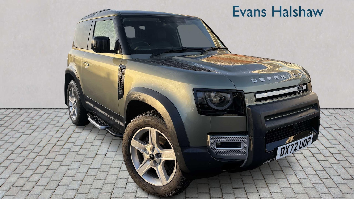 Used Land Rover Defender 2022 for sale - 76928962: Photo 1