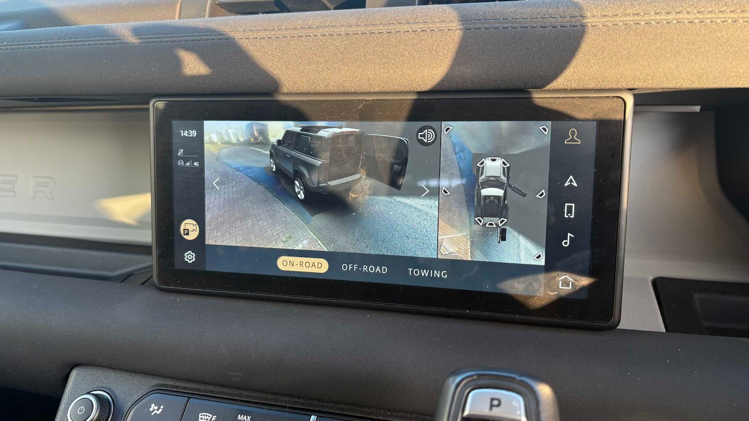 Used Land Rover Defender 2022 for sale - 76928962: Photo 17