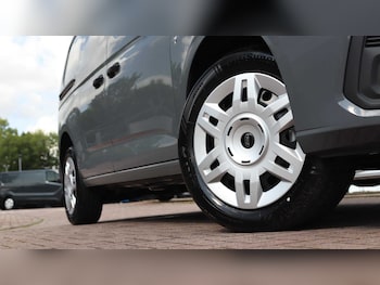 Used Ford Transit Connect 2025 for sale - 75317376: Photo