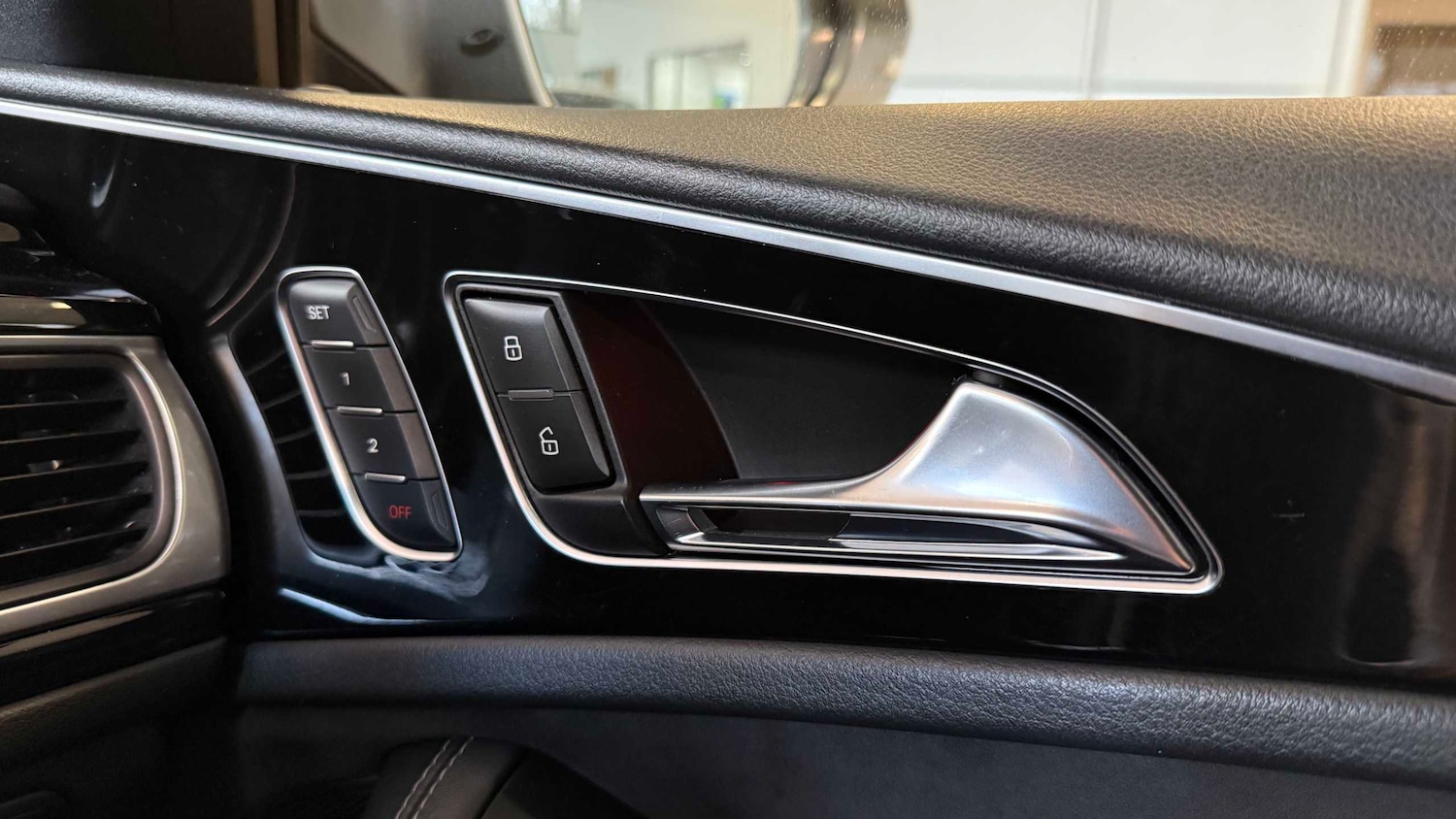 Used Audi RS6 2016 for sale - 77058324: Photo 18