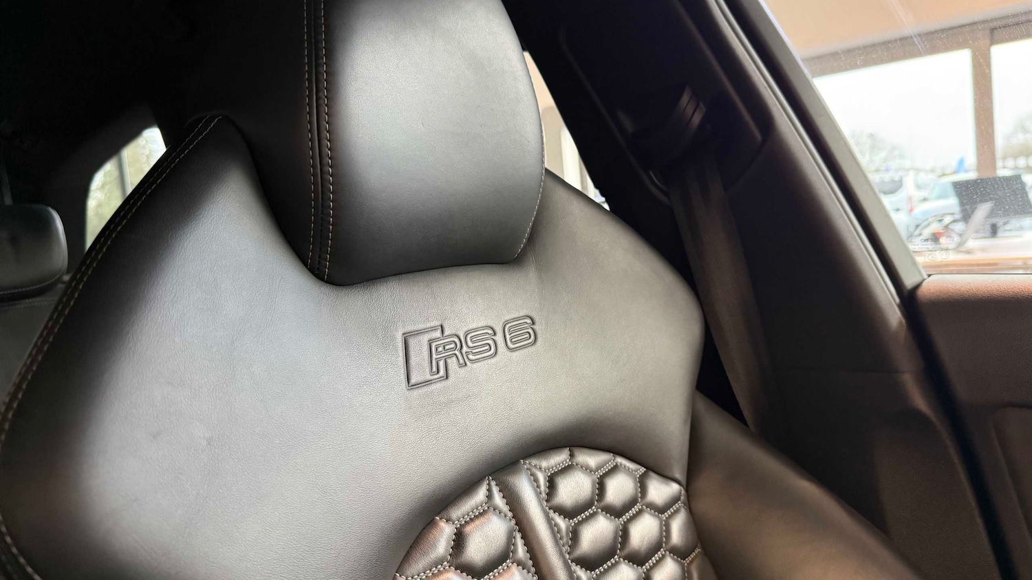 Used Audi RS6 2016 for sale - 77058324: Photo 19