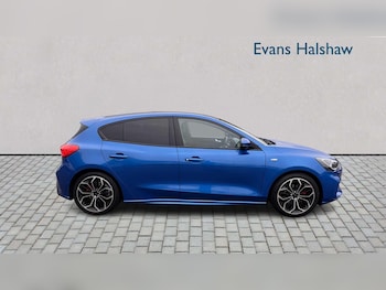 Used Ford Focus 2019 for sale - 76329193: Photo 2