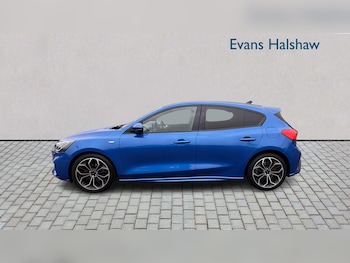 Used Ford Focus 2019 for sale - 76329193: Photo 4