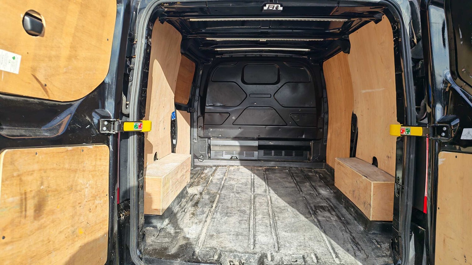 Used Ford Transit Custom for sale - 78104573: Photo 4