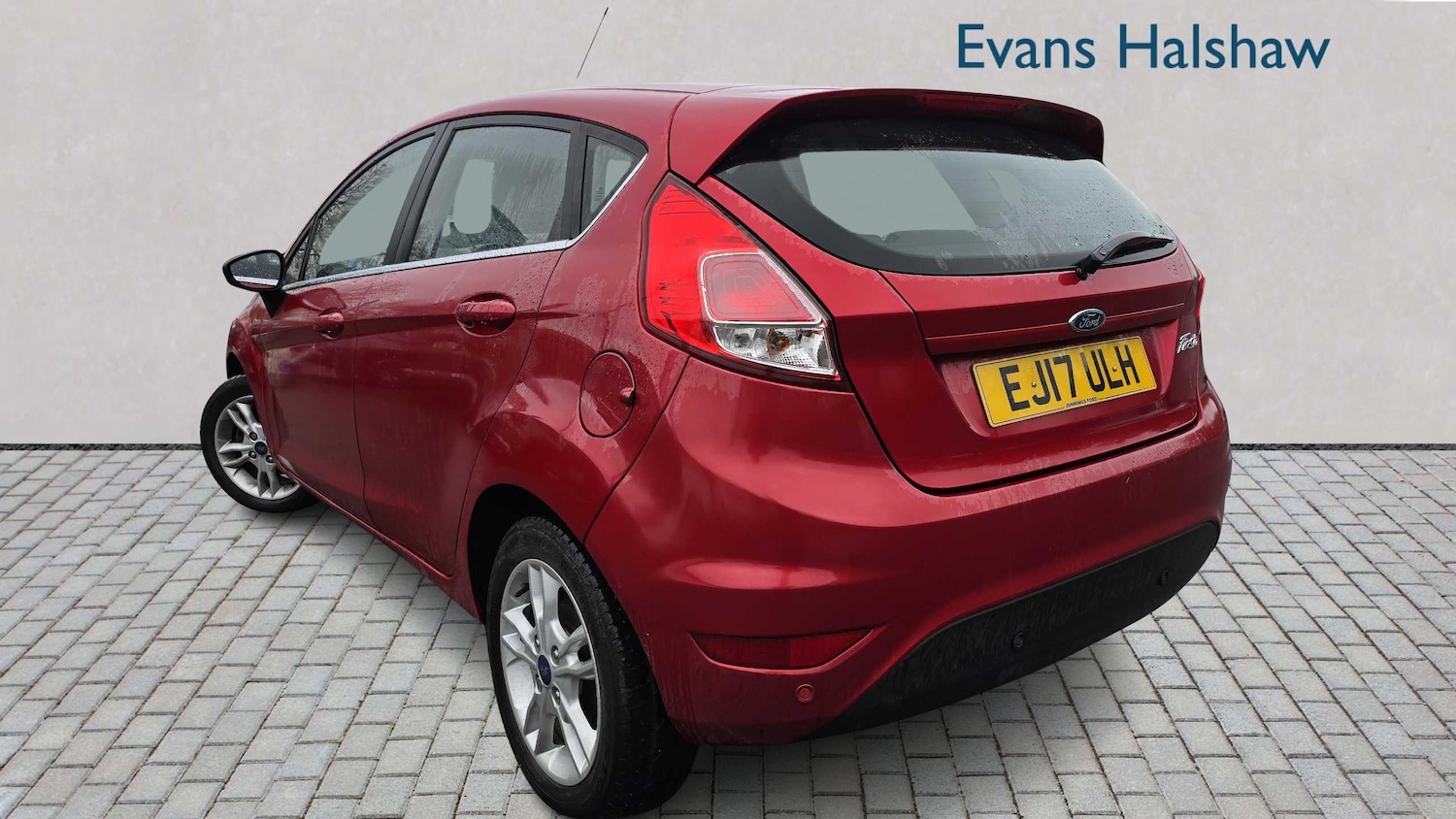 Used Ford Fiesta 2017 for sale - 76488013: Photo 2