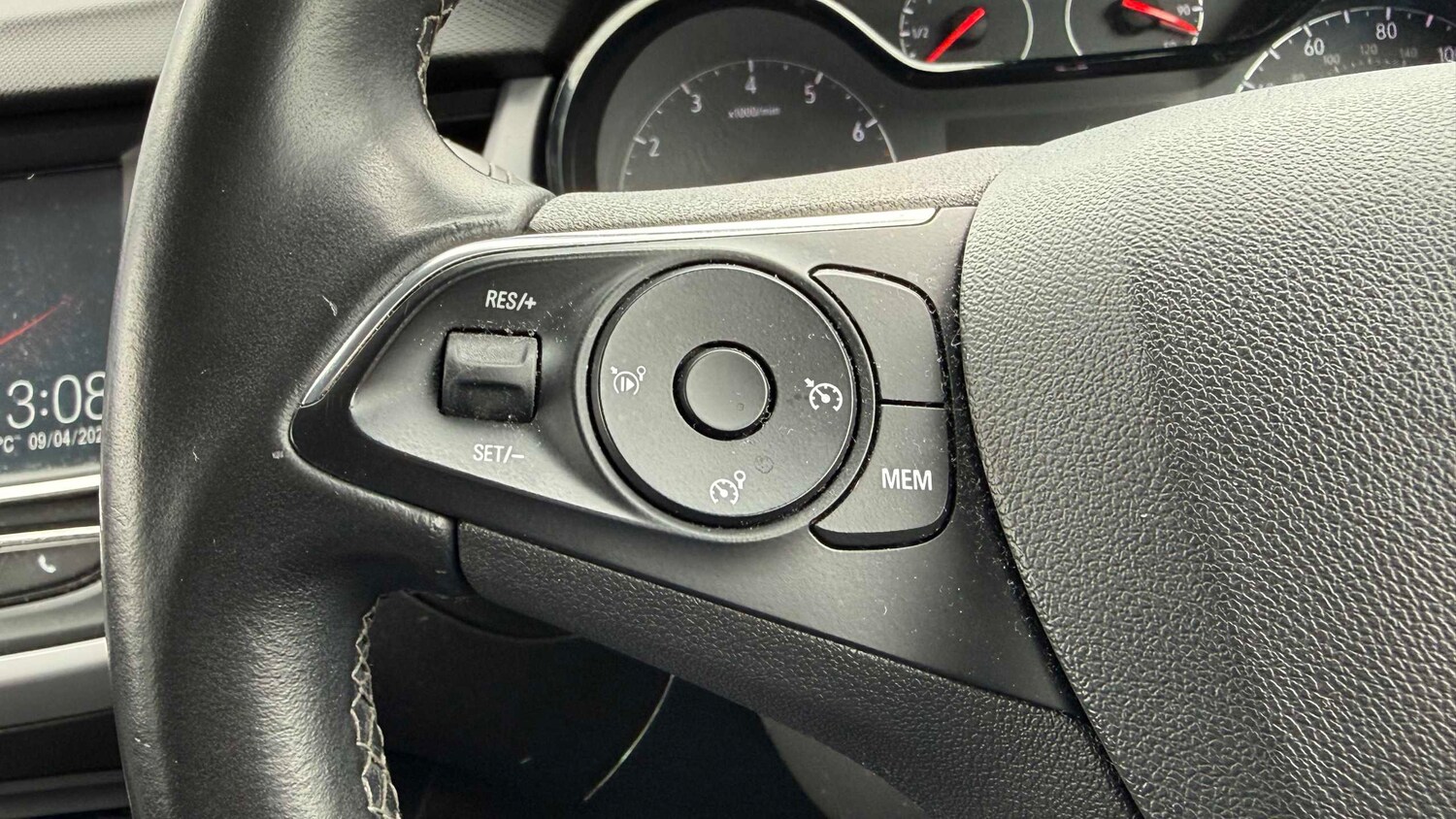 Used Vauxhall Crossland X 2018 for sale - 78188085: Photo 15