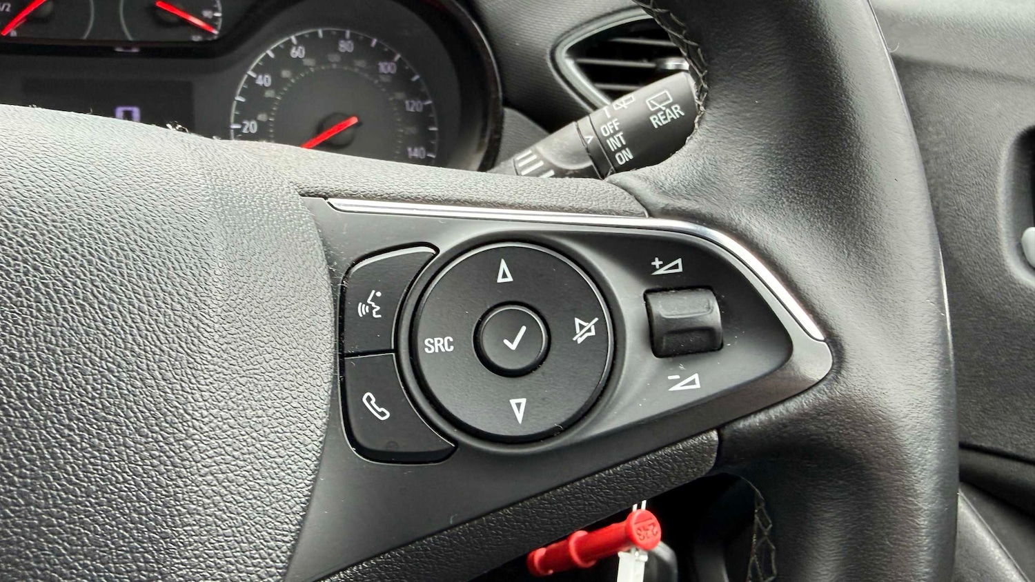 Used Vauxhall Crossland X 2018 for sale - 78188085: Photo 16