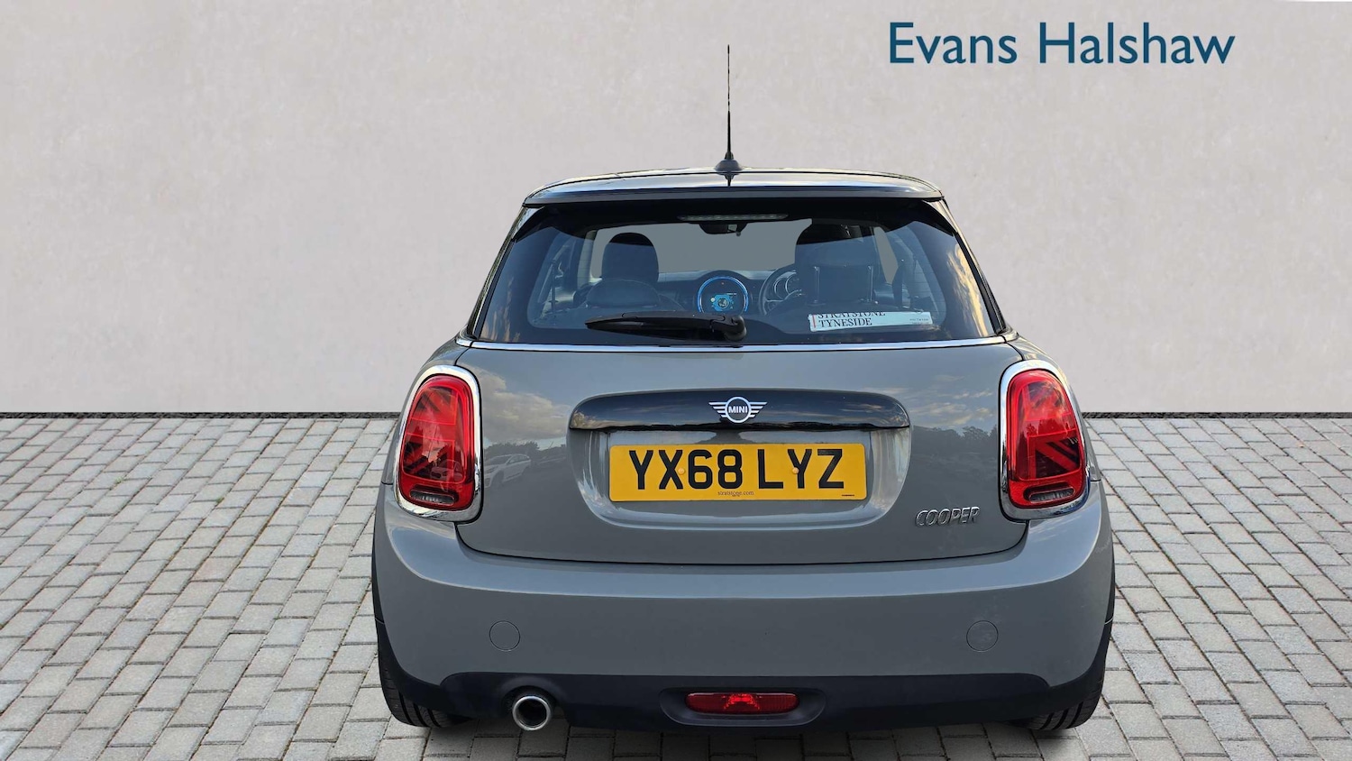 Used MINI Hatch 2018 for sale - 76401343: Photo 4