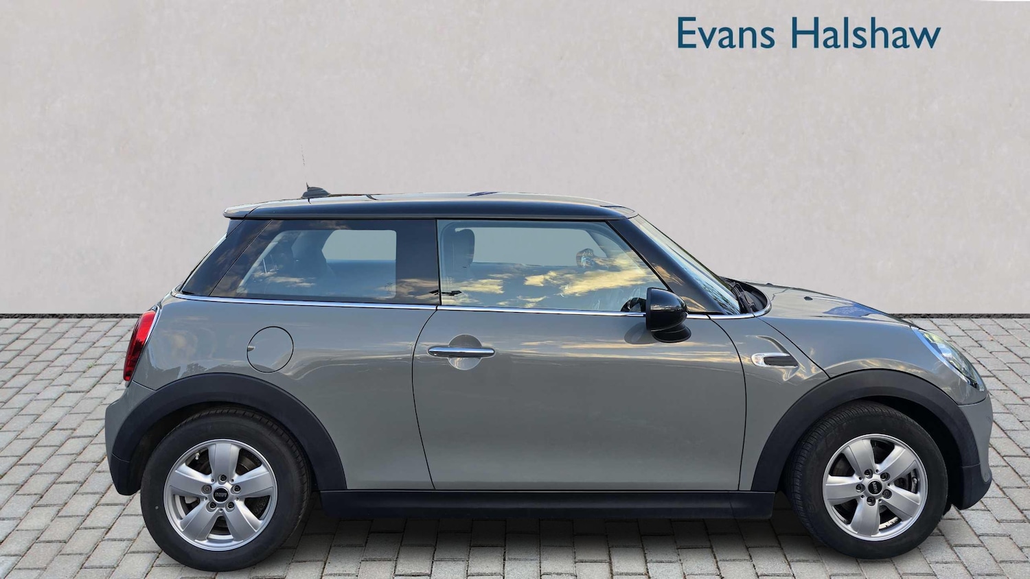 Used MINI Hatch 2018 for sale - 76401343: Photo 5