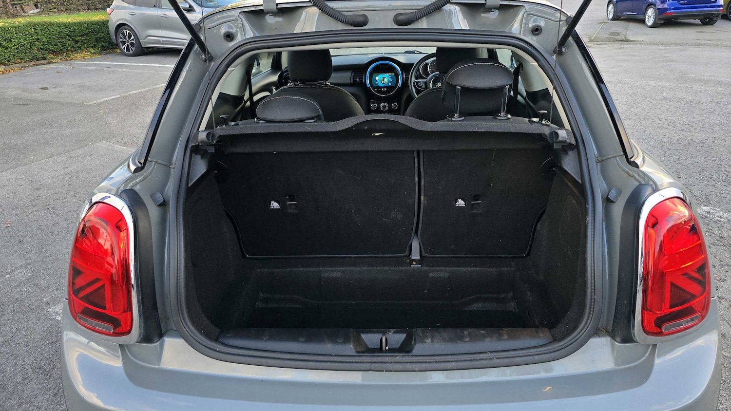 Used MINI Hatch 2018 for sale - 76401343: Photo 7