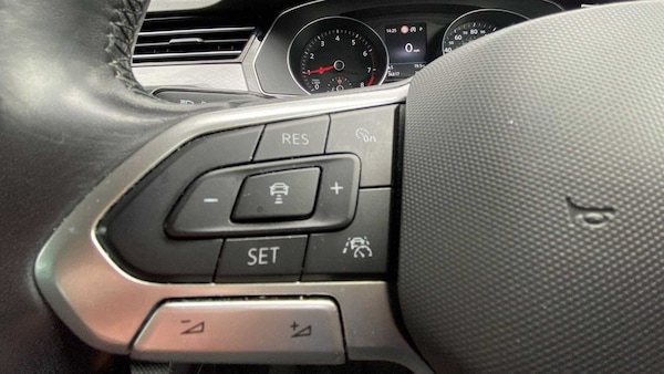 Used Volkswagen Passat 2021 for sale - 75417936: Photo 7