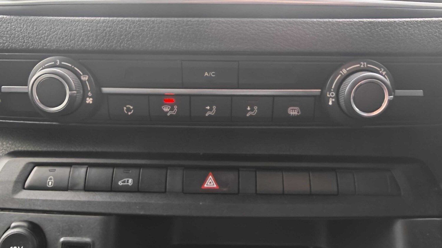 Used Peugeot Expert 2023 for sale - 76339724: Photo 22