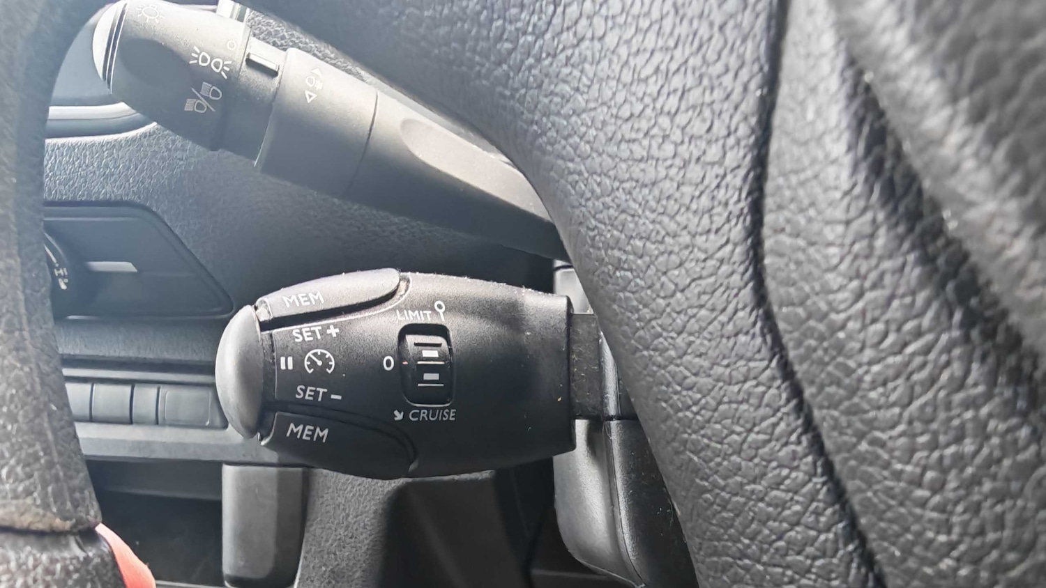 Used Peugeot Expert 2023 for sale - 76339724: Photo 28