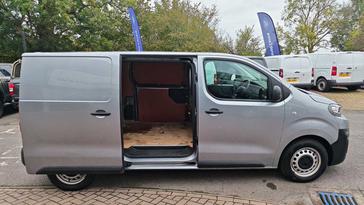 Used Peugeot Expert 2023 for sale - 76339724: Photo 7