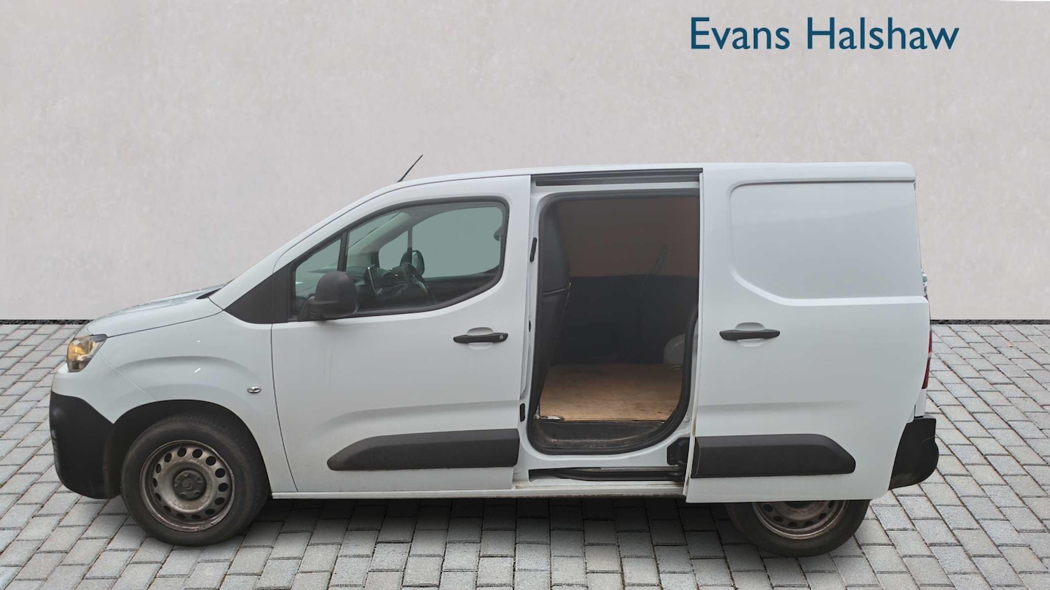 Used Citroen Berlingo 2023 for sale - 77458644: Photo 7