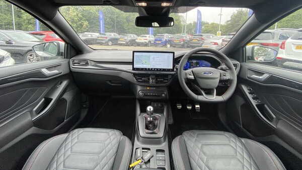 Used Ford Focus 2023 for sale - 75683038: Photo 13