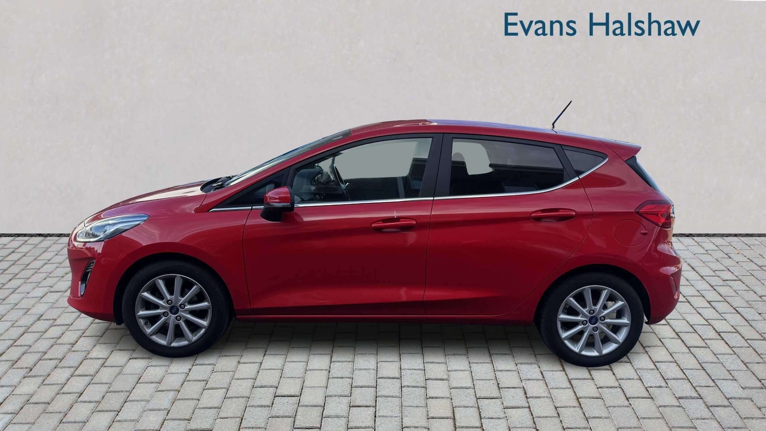 Used Ford Fiesta 2018 for sale - 77885976: Photo 4