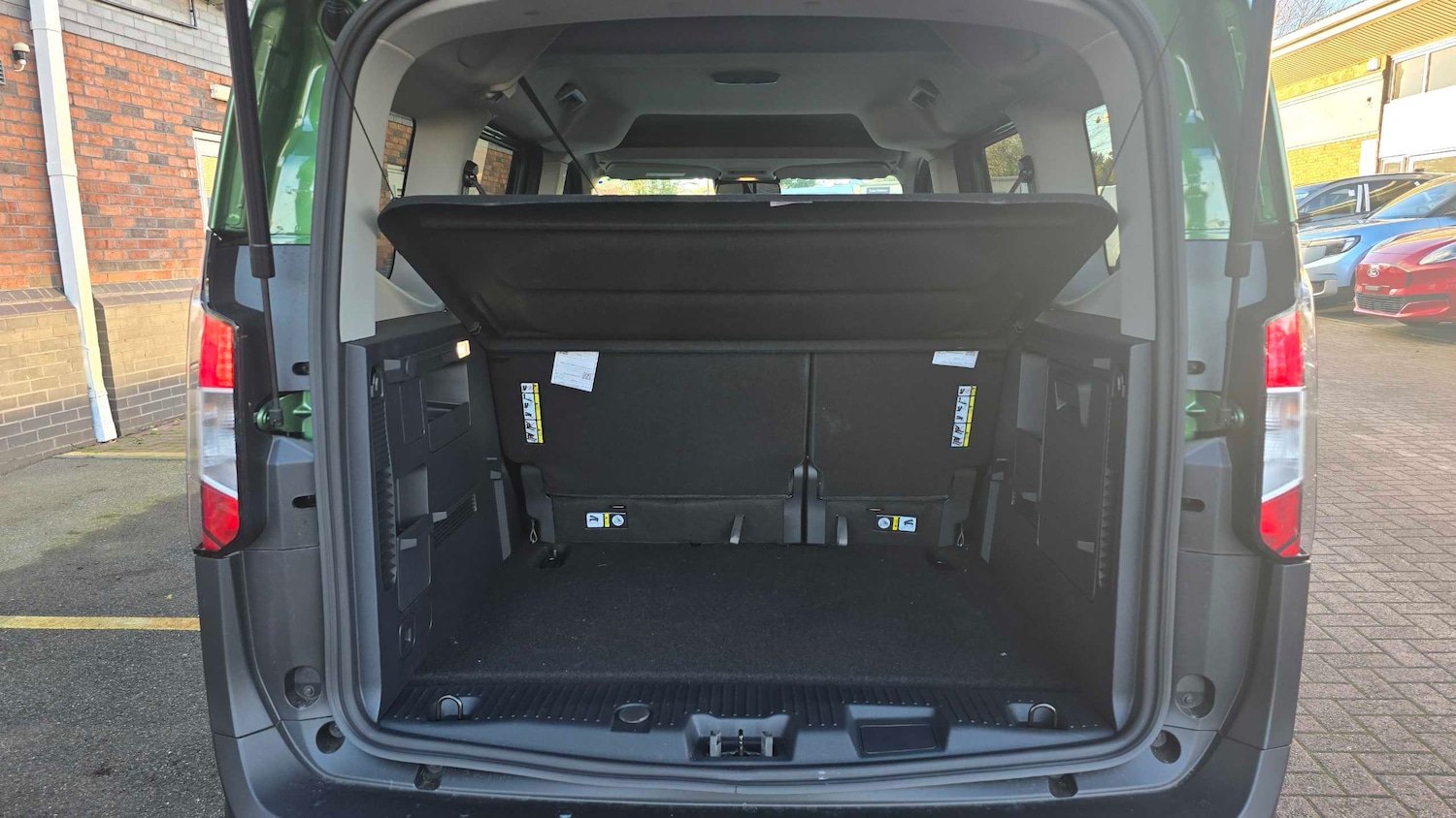 Used Ford Tourneo Courier 2025 for sale - 77134774: Photo 11