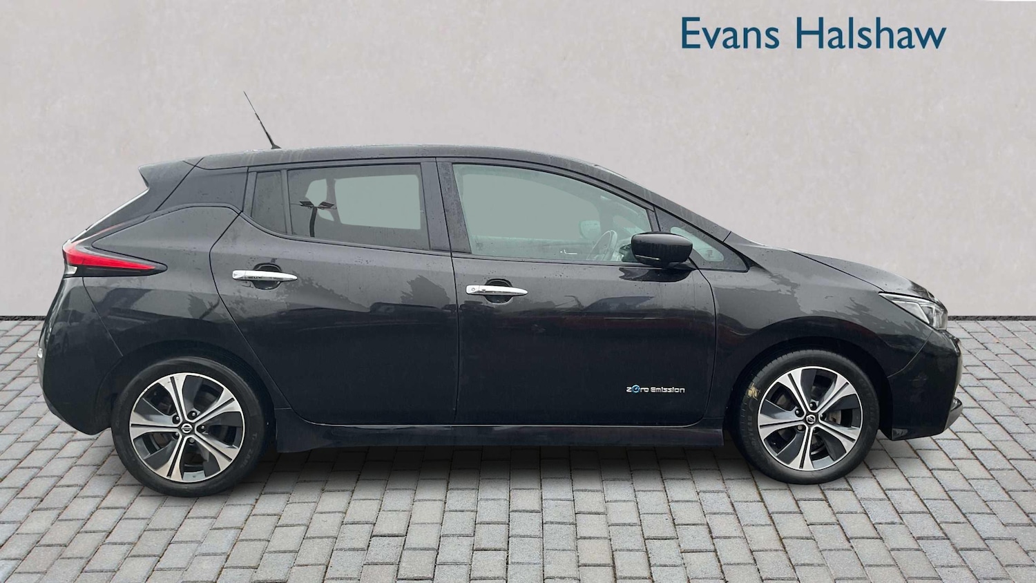 Used Nissan Leaf 2020 for sale - 77257326: Photo 2