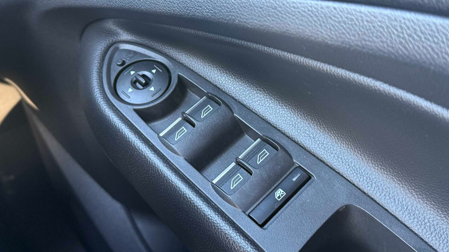 Used Ford Kuga 2019 for sale - 77740878: Photo 16