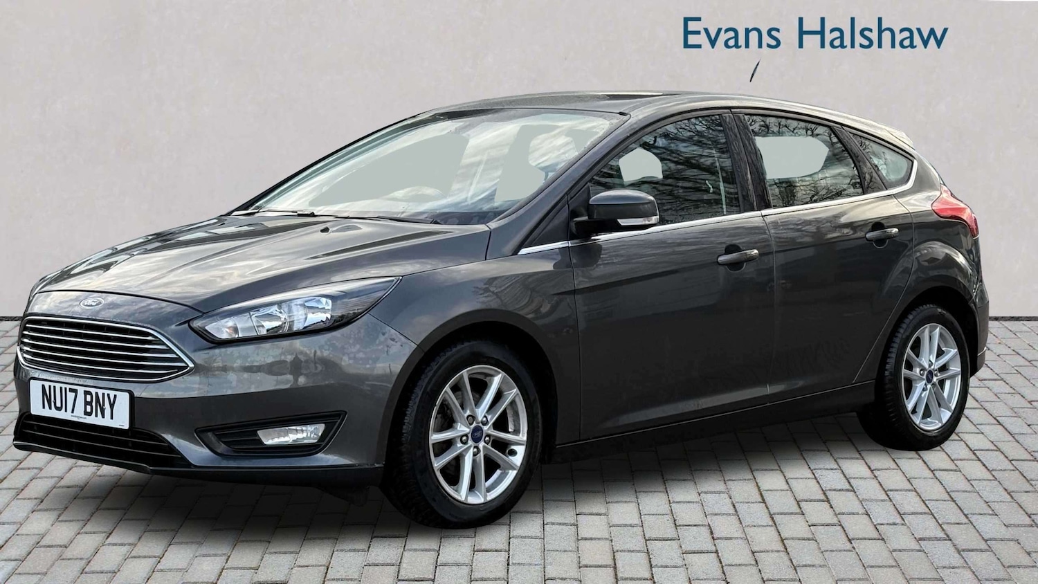 Used Ford Focus 2017 for sale - 77661239: Photo 4