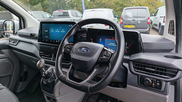 Used Ford Transit Custom 2024 for sale - 76310822: Photo 15