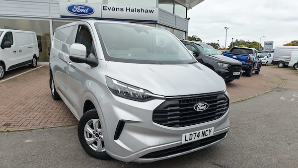 Used Ford Transit Custom 2024 for sale - 76310822: Photo 2