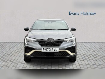 Used Renault Arkana 2023 for sale - 76249042: Photo 2