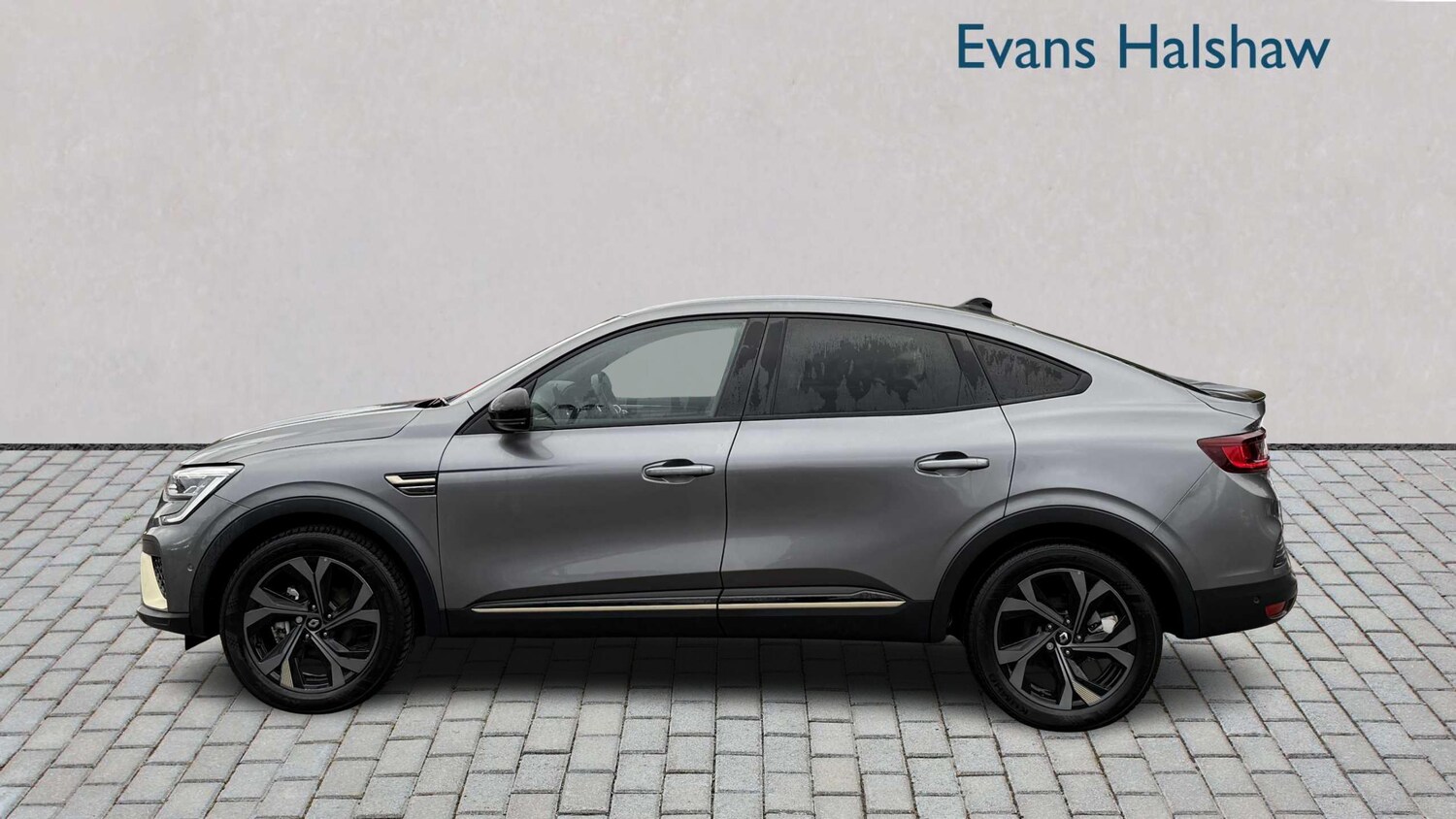 Used Renault Arkana 2023 for sale - 76249042: Photo 4