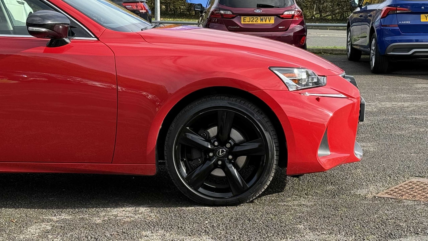 Used Lexus IS 2017 for sale - 76362646: Photo 11