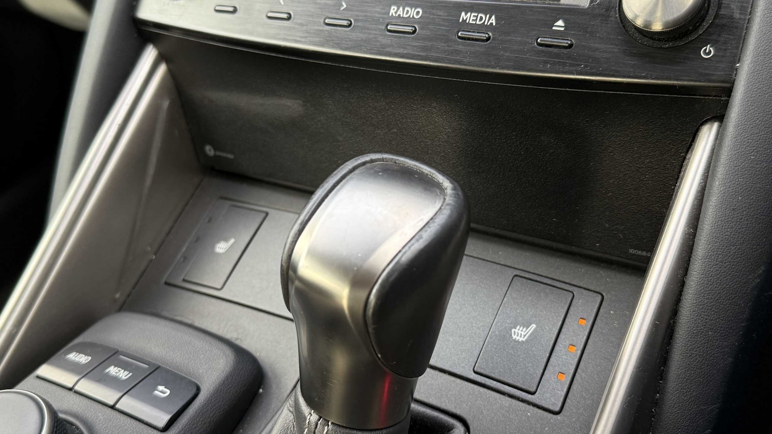 Used Lexus IS 2017 for sale - 76362646: Photo 18