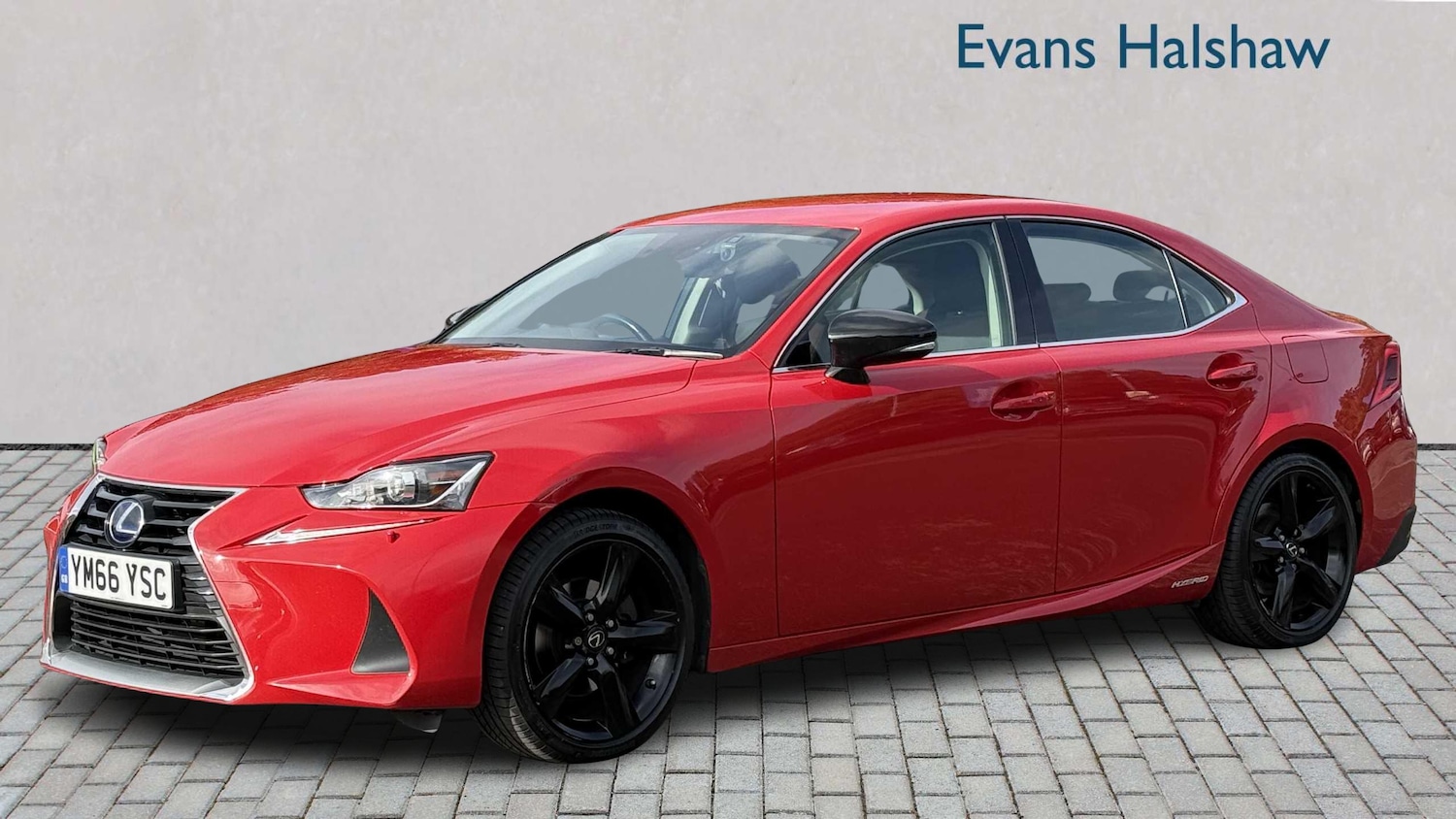 Used Lexus IS 2017 for sale - 76362646: Photo 3