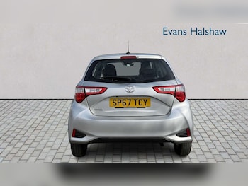 Used Toyota Yaris 2017 for sale - 78209206: Photo