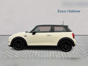 Used MINI Hatch 2016 for sale - 76242579: Photo