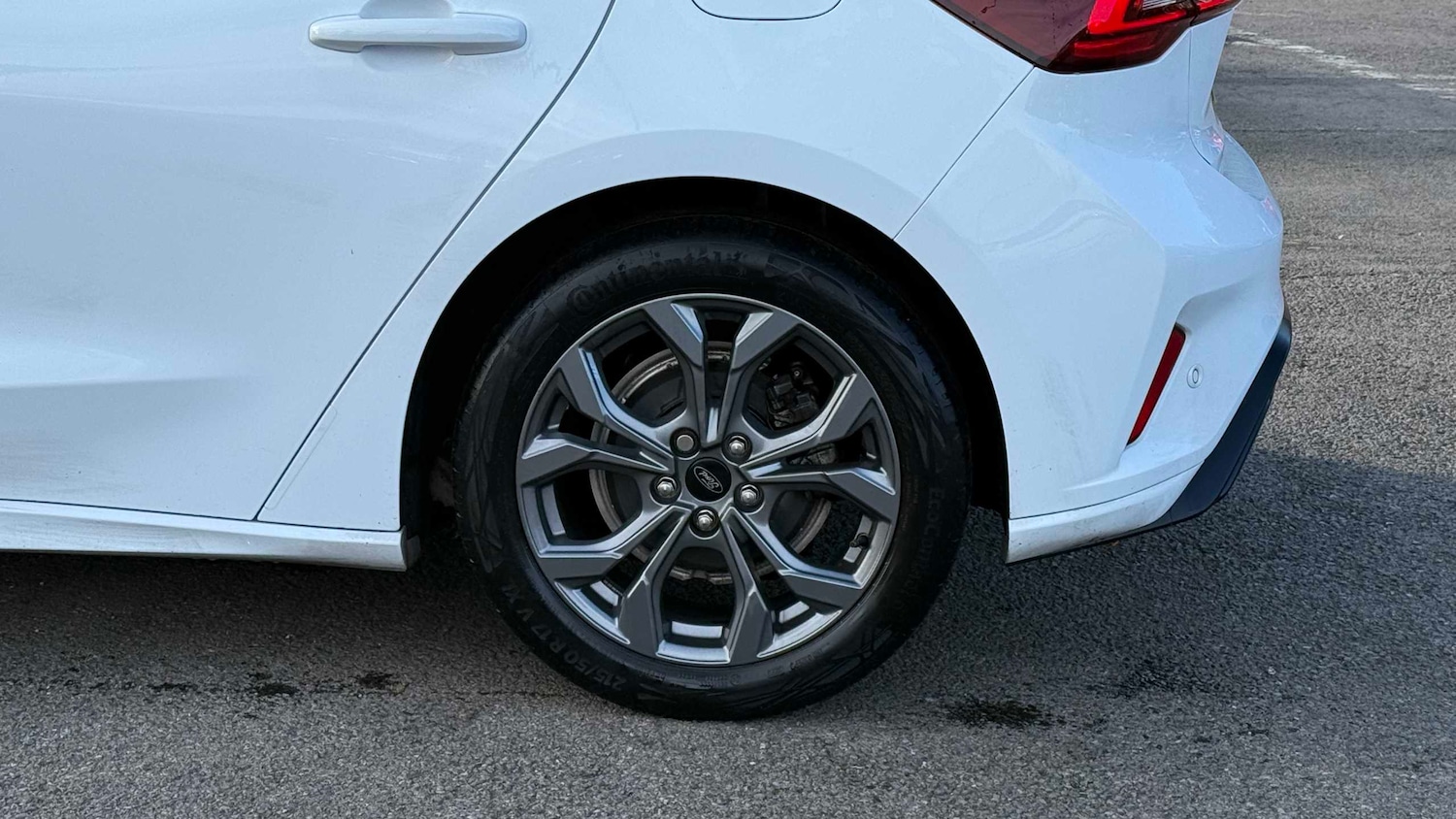 Used Ford Focus 2023 for sale - 76411419: Photo 10