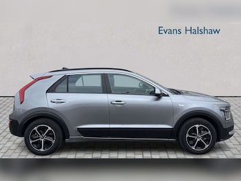 Used Kia Niro 2023 for sale - 78473204: Photo