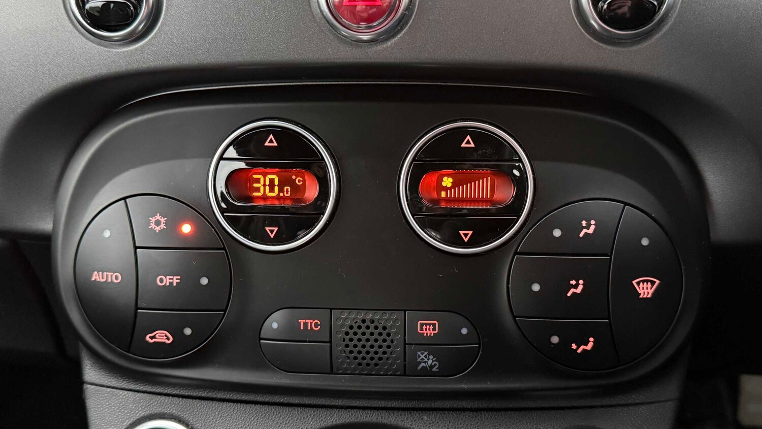 Used Abarth 595 2021 for sale - 77429211: Photo 18