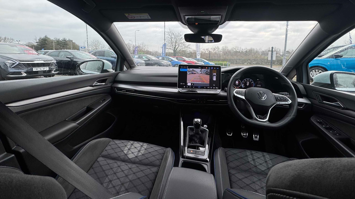 Used Volkswagen Golf 2025 for sale - 77972837: Photo 12