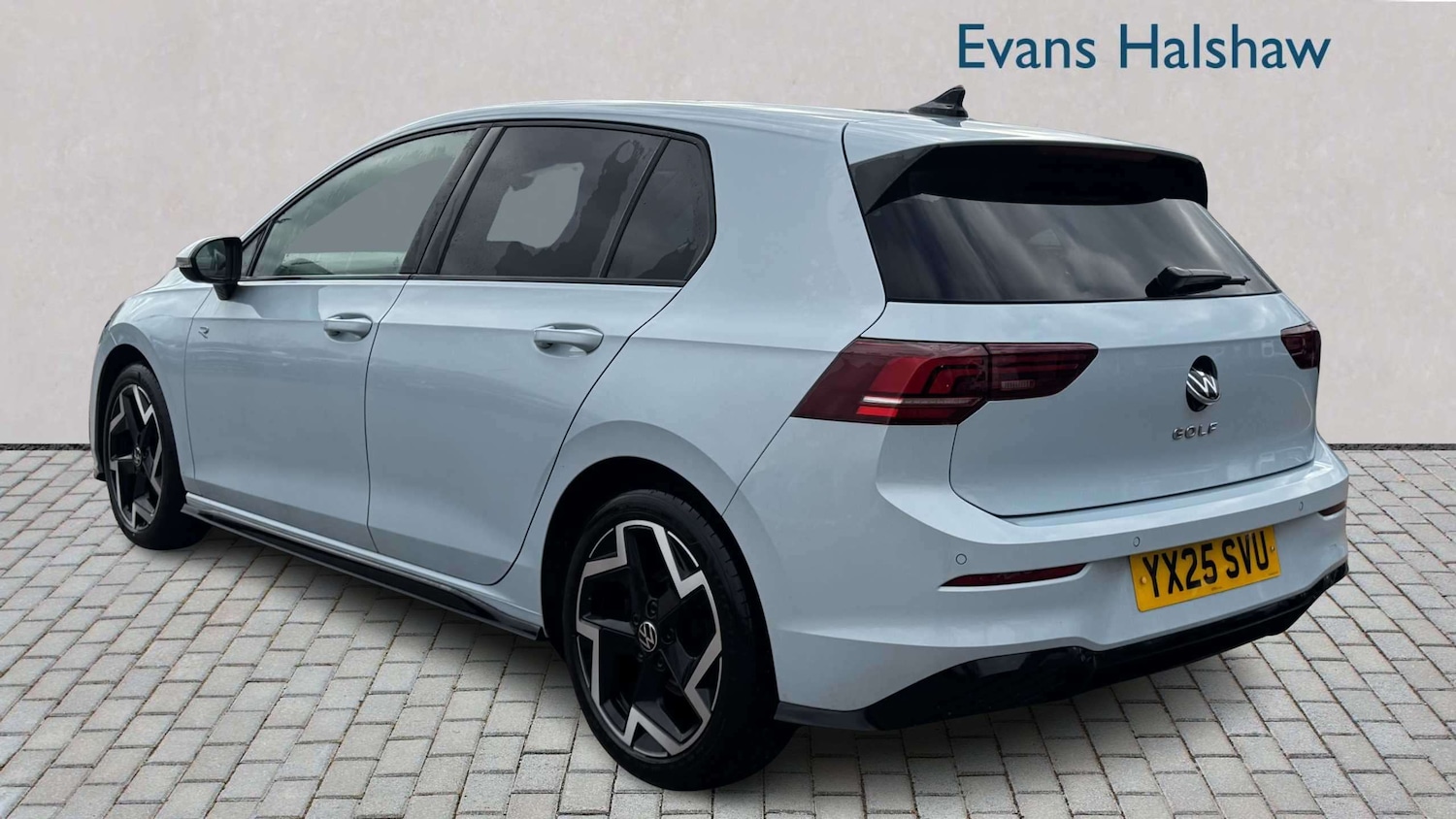 Used Volkswagen Golf 2025 for sale - 77972837: Photo 5