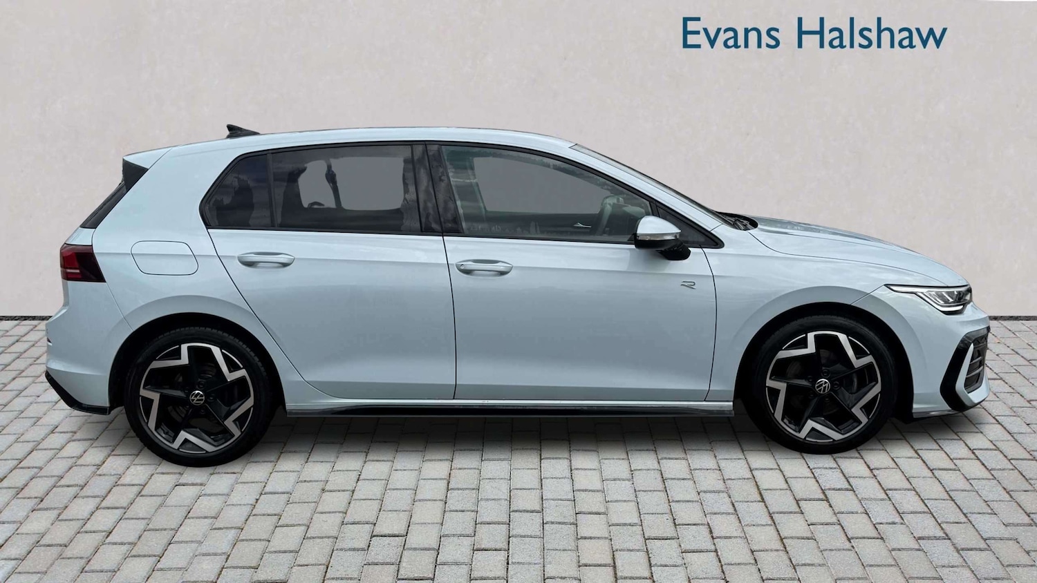 Used Volkswagen Golf 2025 for sale - 77972837: Photo 8