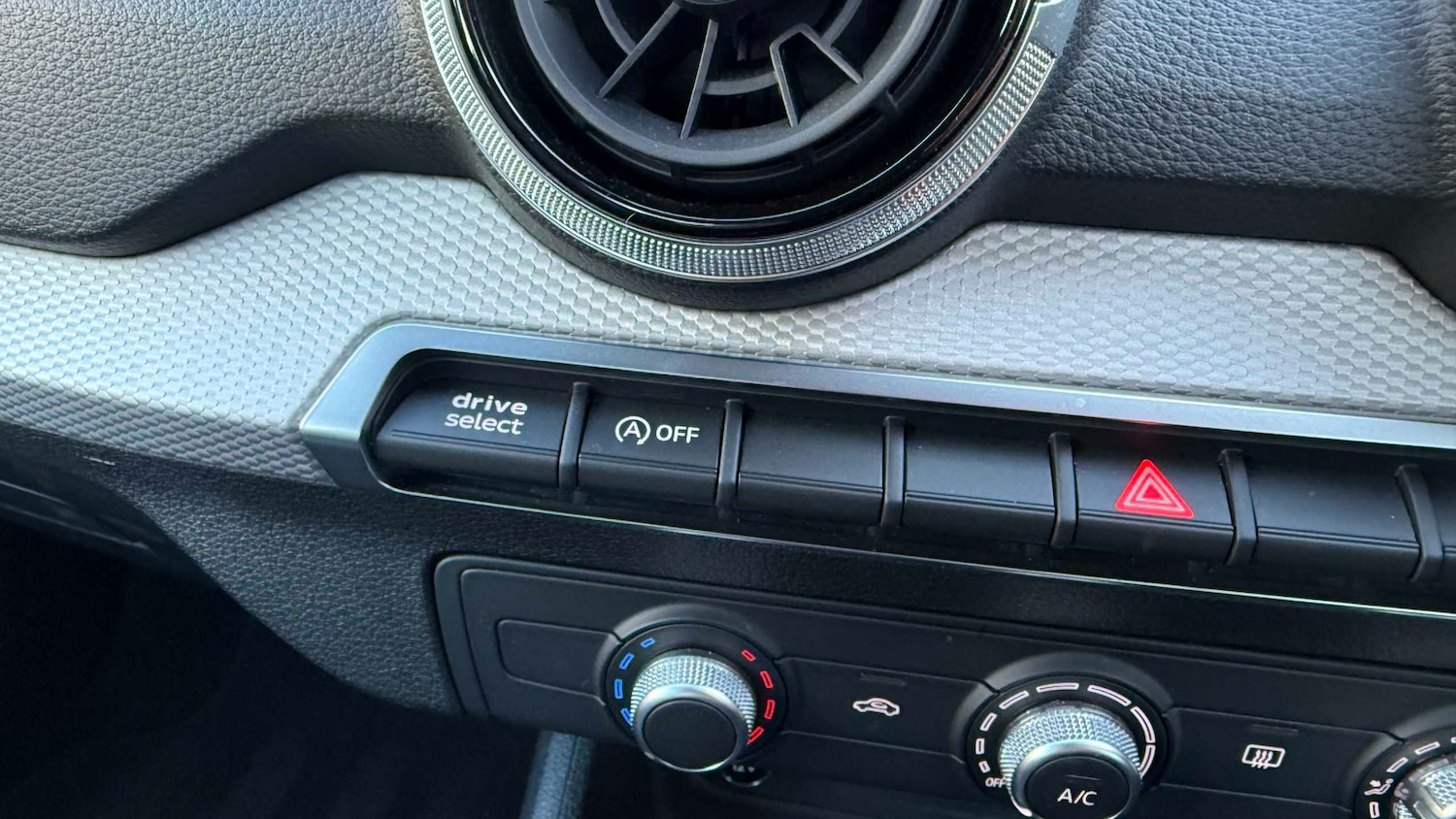 Used Audi Q2 2023 for sale - 76789284: Photo 18