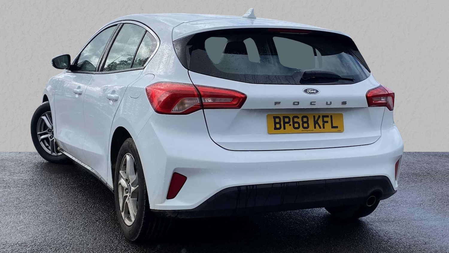 Used Ford Focus 2018 for sale - 76016263: Photo 2